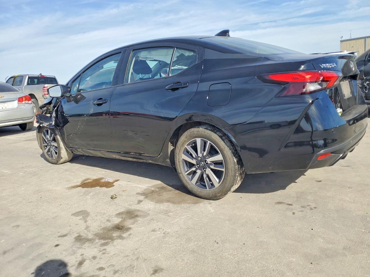 2023 NISSAN VERSA
