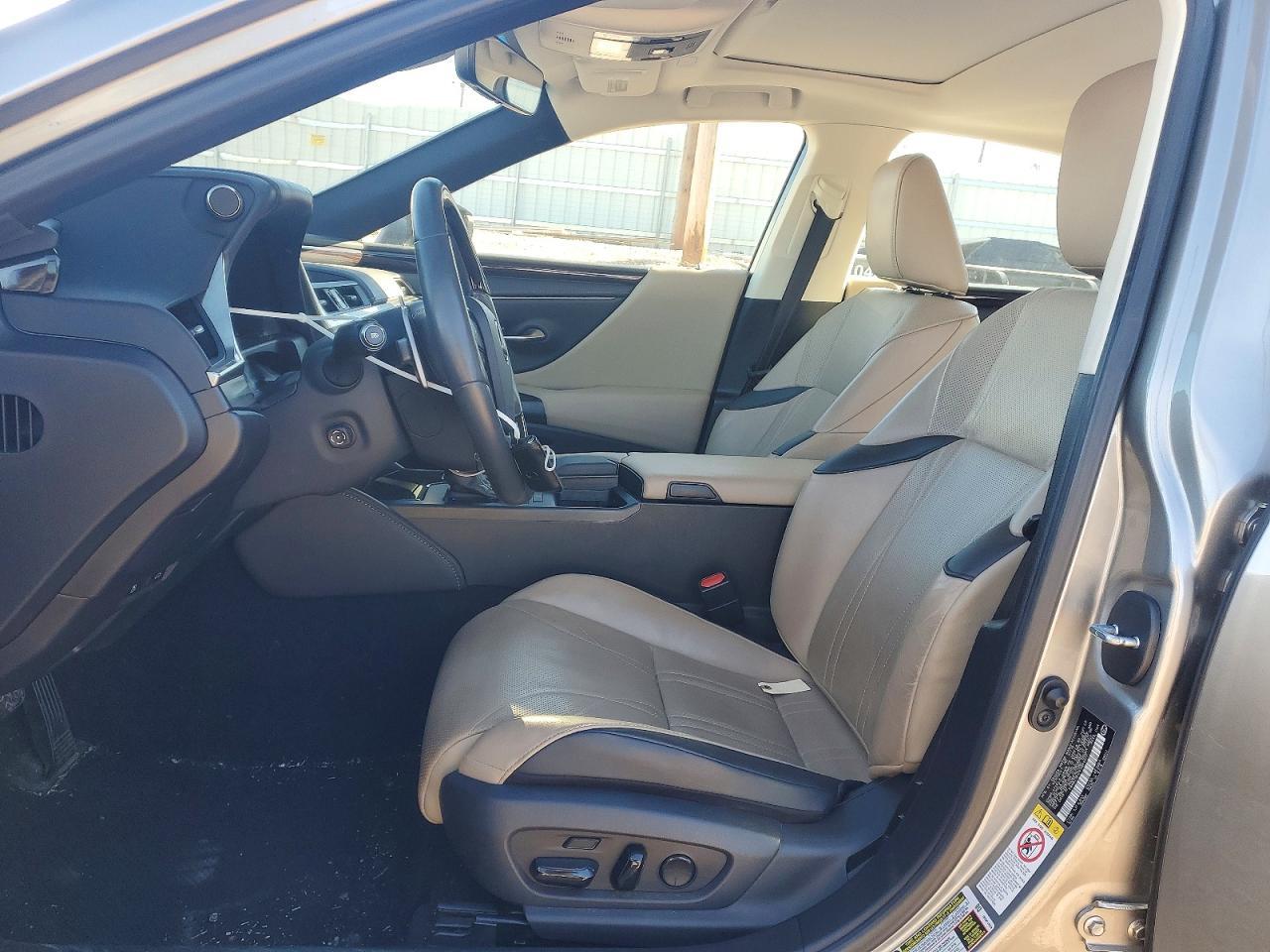 2019 LEXUS ES 350
