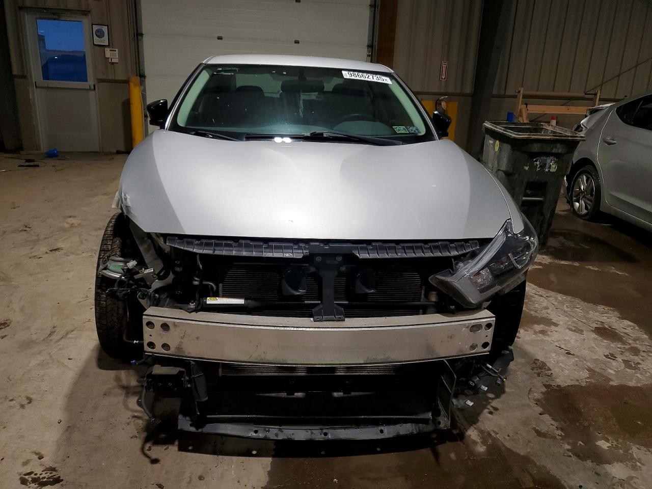 2016 NISSAN Maxima