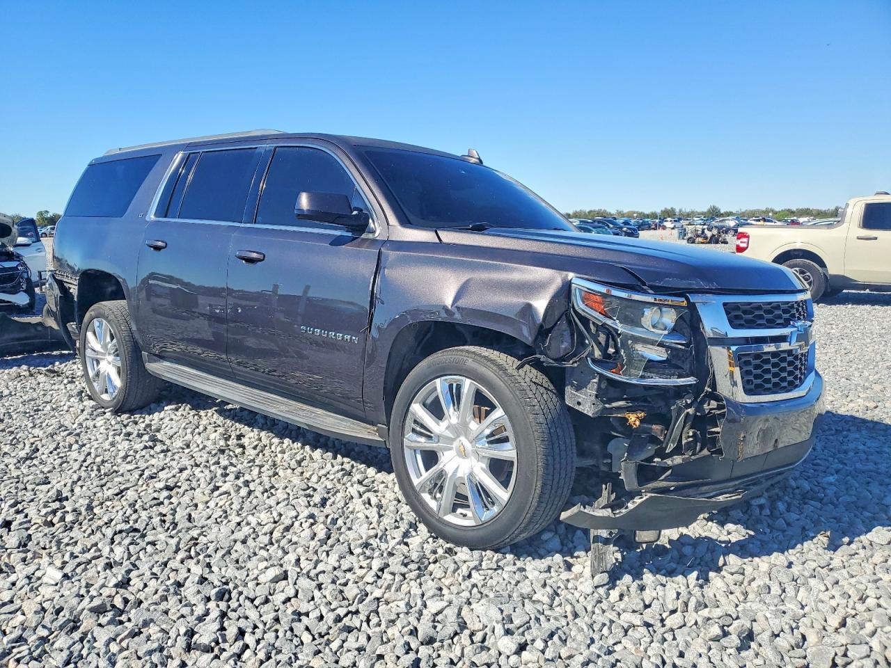 2016 CHEVROLET Suburban