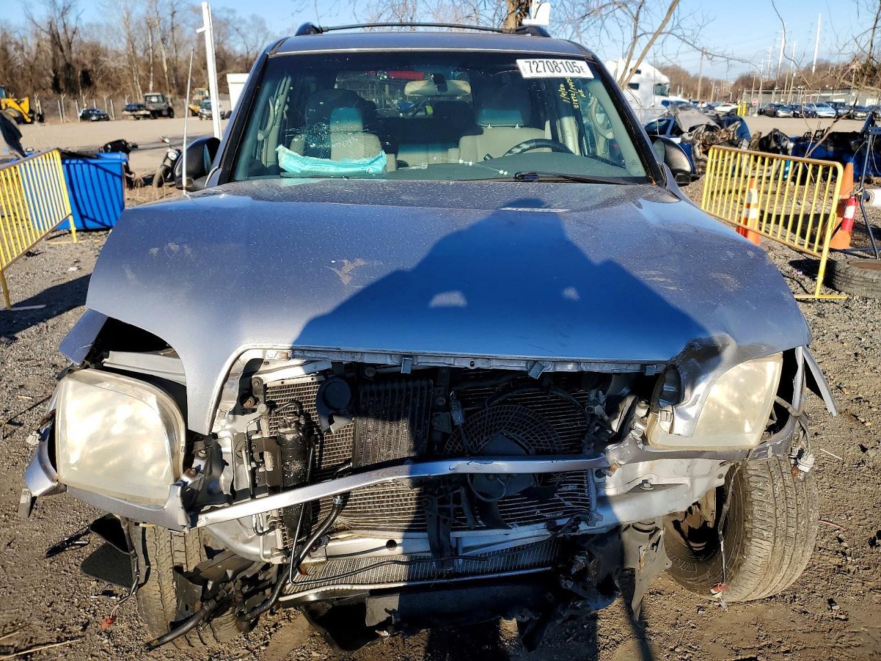 2002 TOYOTA Sequoia