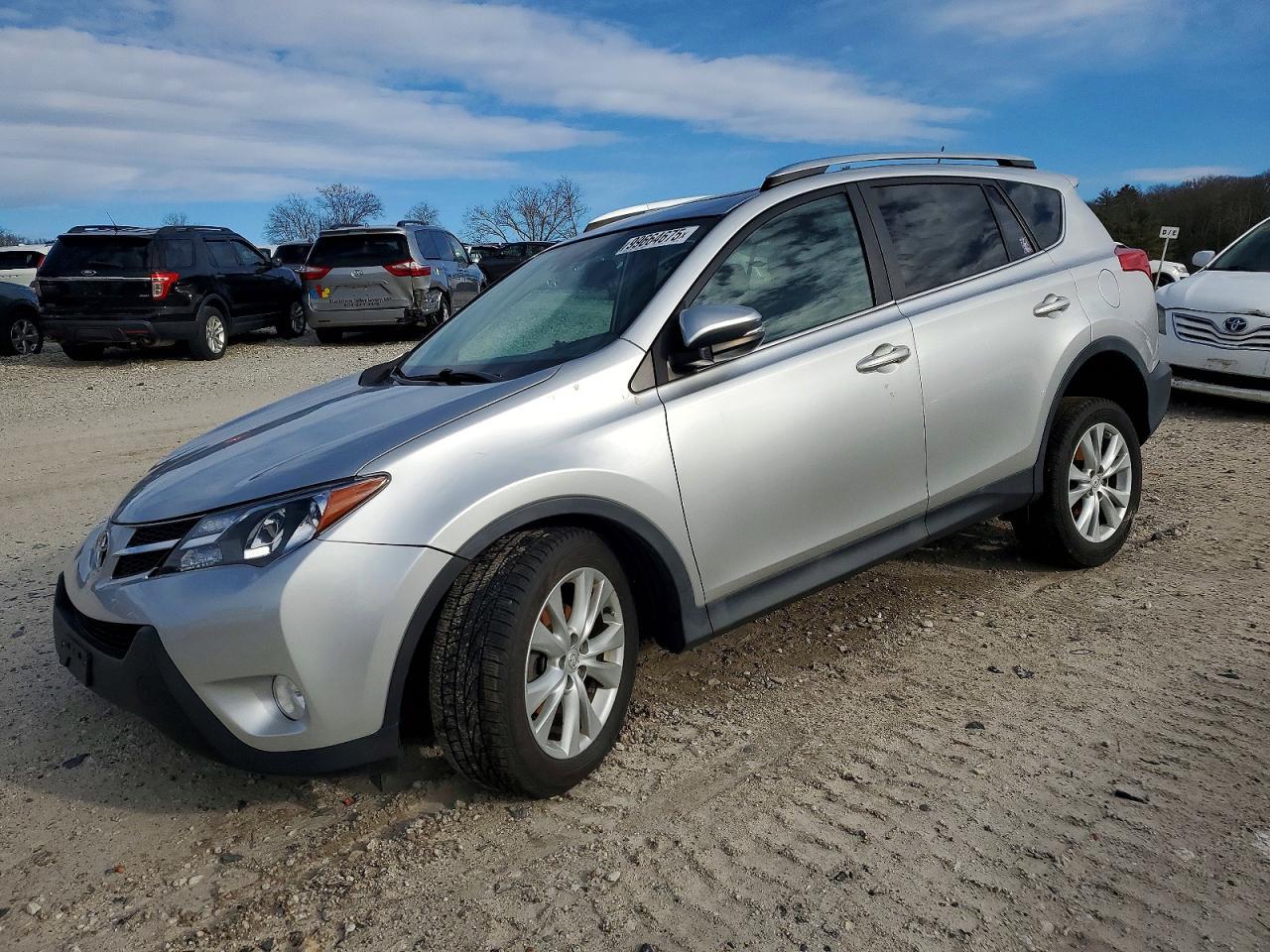 2015 TOYOTA RAV4