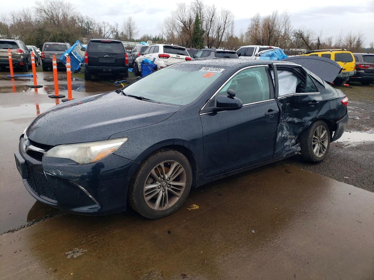 2017 TOYOTA CAMRY