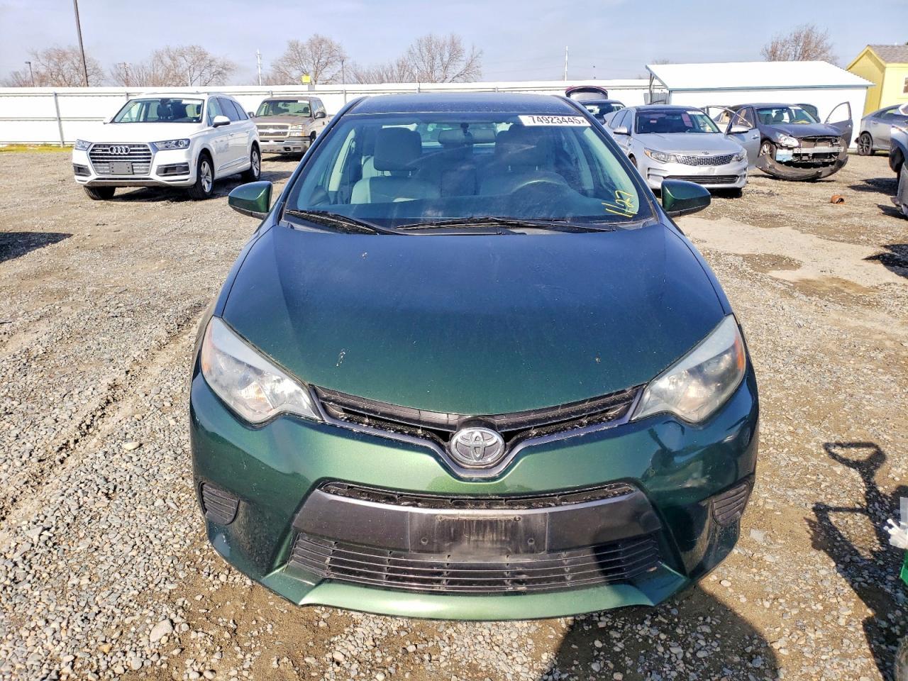 2015 TOYOTA COROLLA