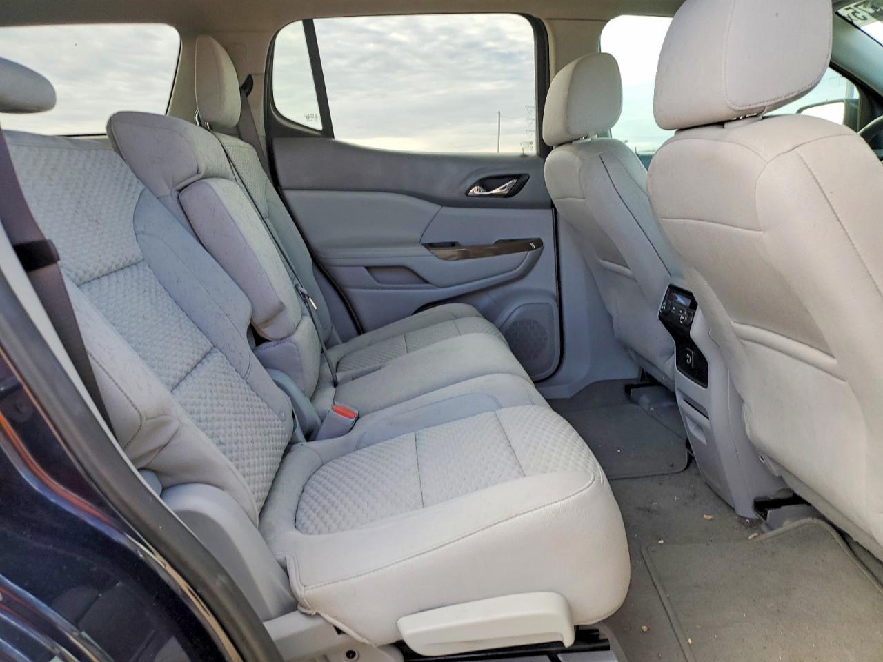 2017 GMC ACADIA