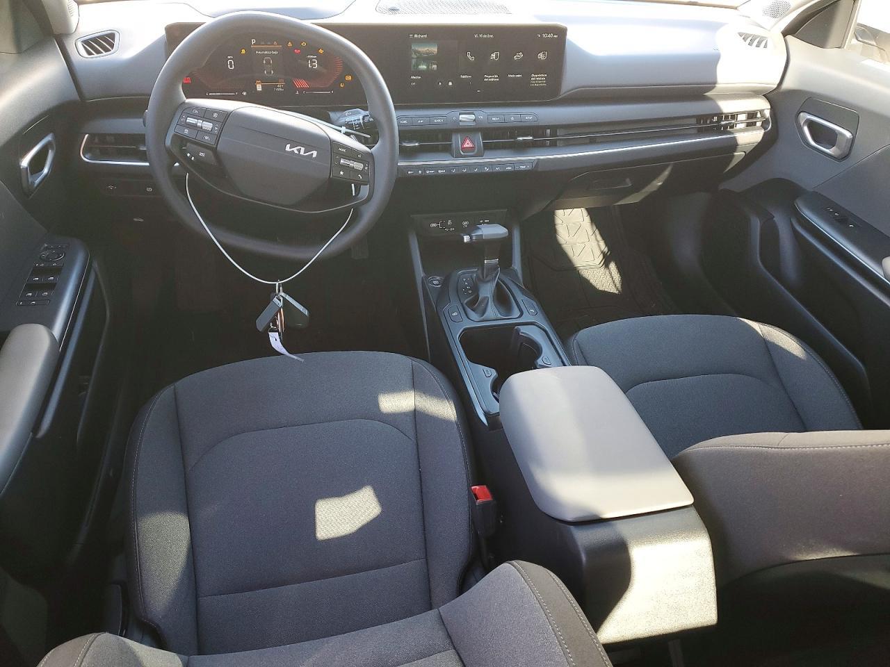 2025 KIA K4