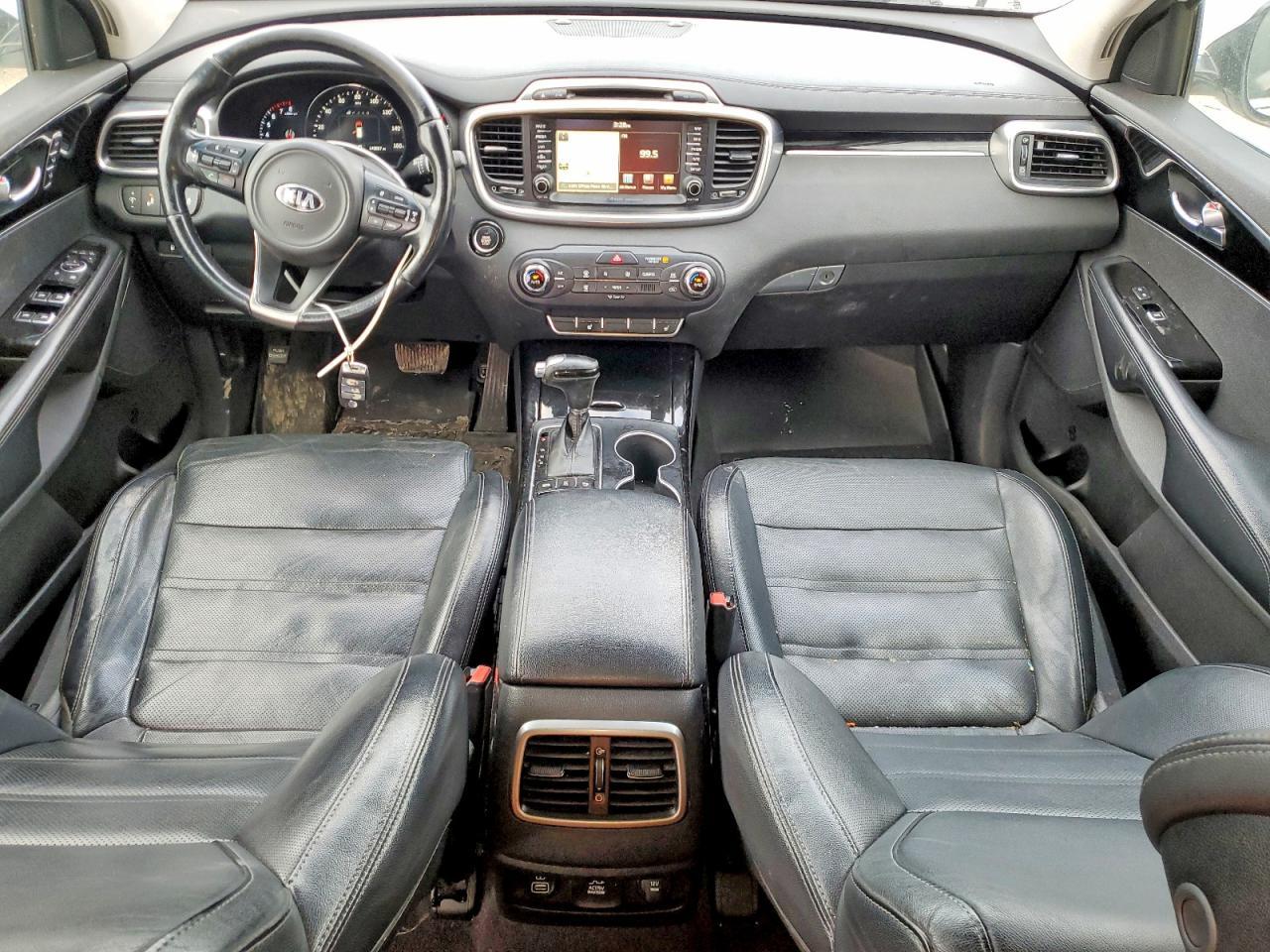 2016 KIA SORENTO