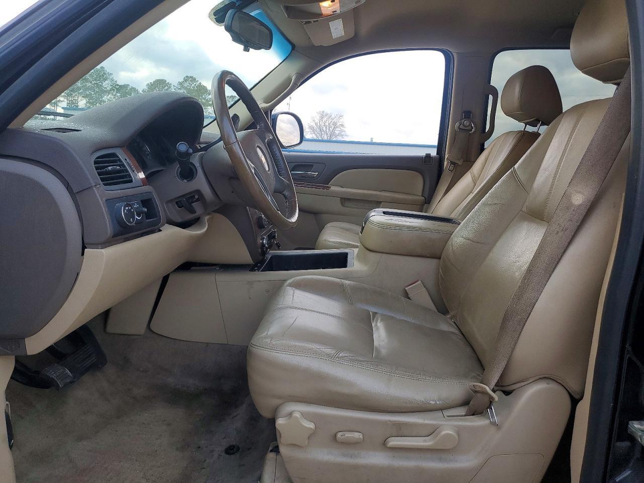 2012 CHEVROLET Tahoe