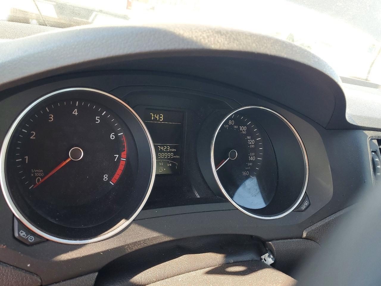 2016 VOLKSWAGEN JETTA