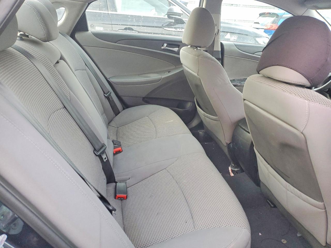 2012 HYUNDAI SONATA