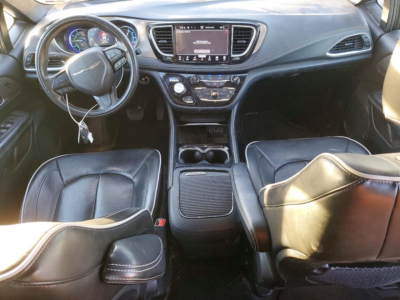 2022 CHRYSLER Pacifica