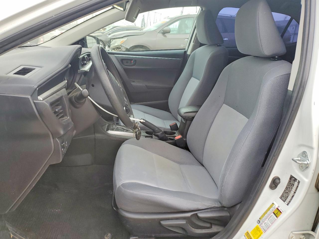 2016 TOYOTA COROLLA