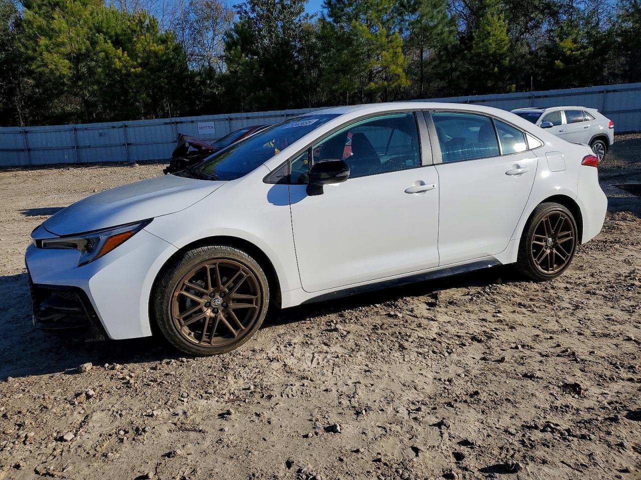 2024 TOYOTA COROLLA