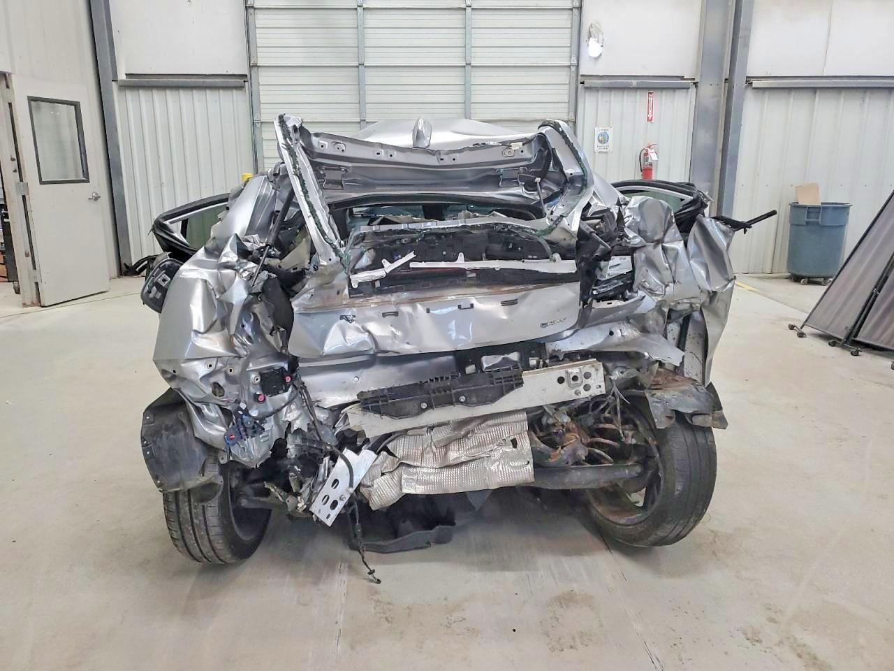 2024 TOYOTA PRIUS