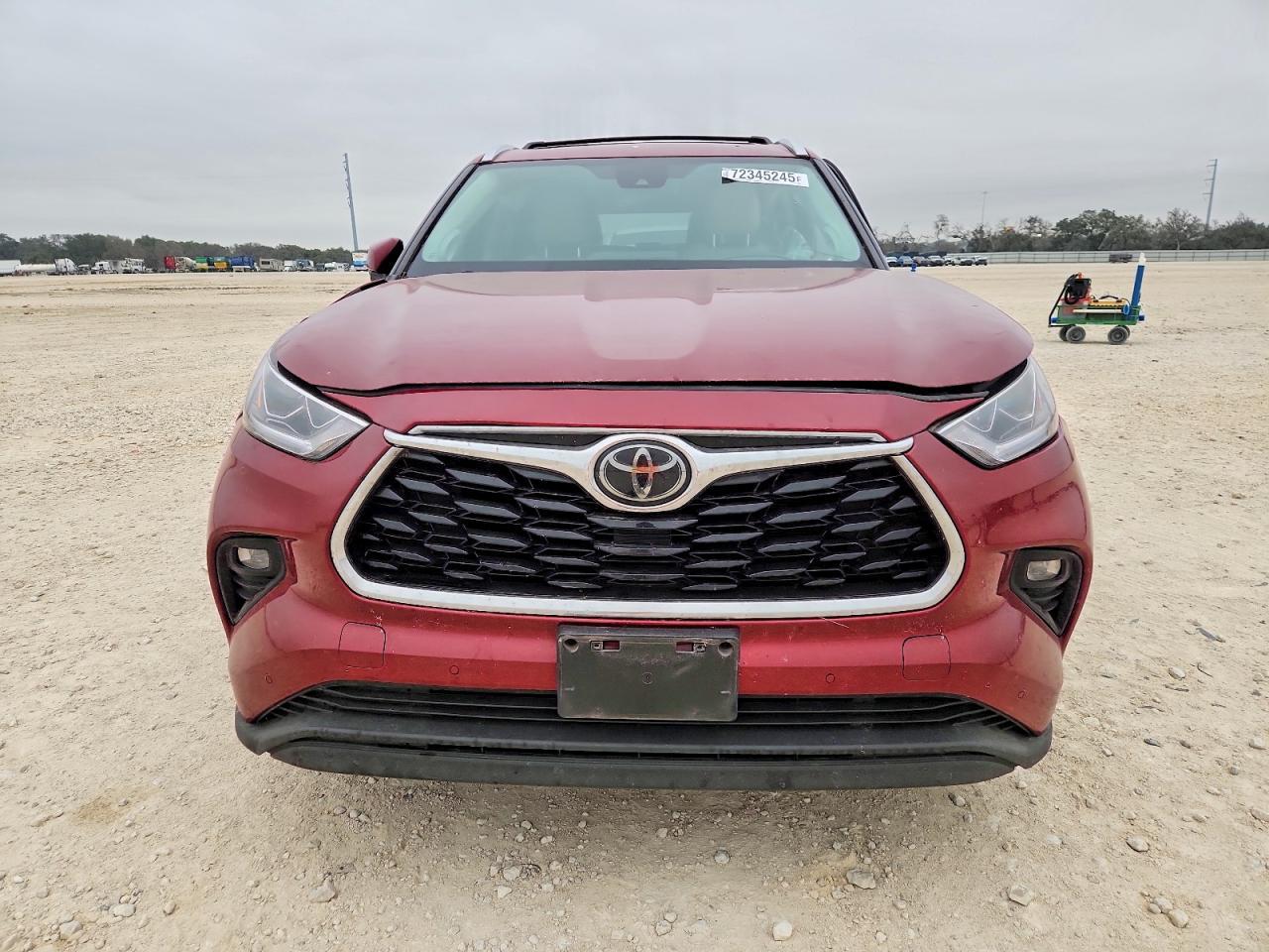 2020 TOYOTA HIGHLANDER