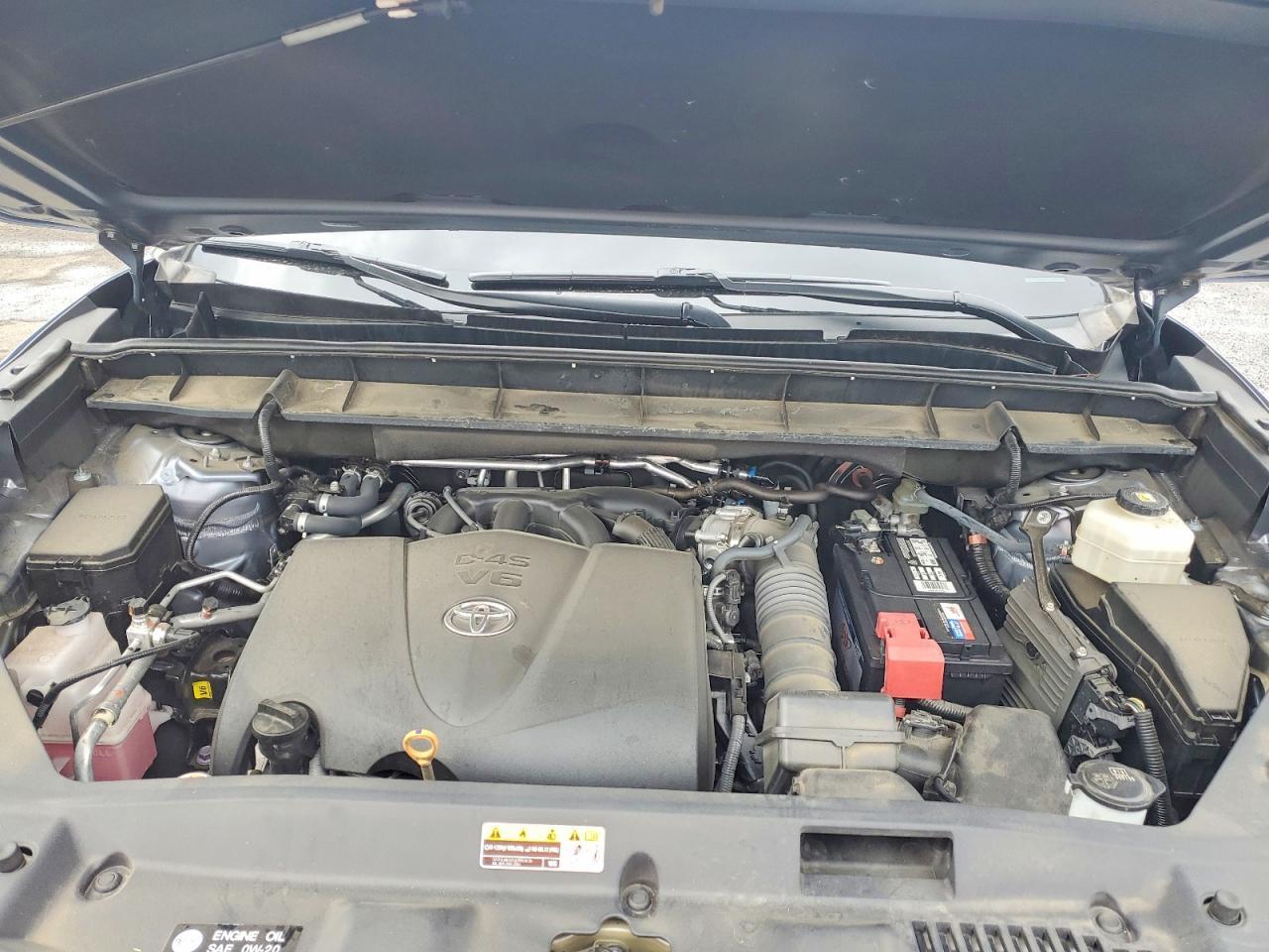 2021 TOYOTA HIGHLANDER