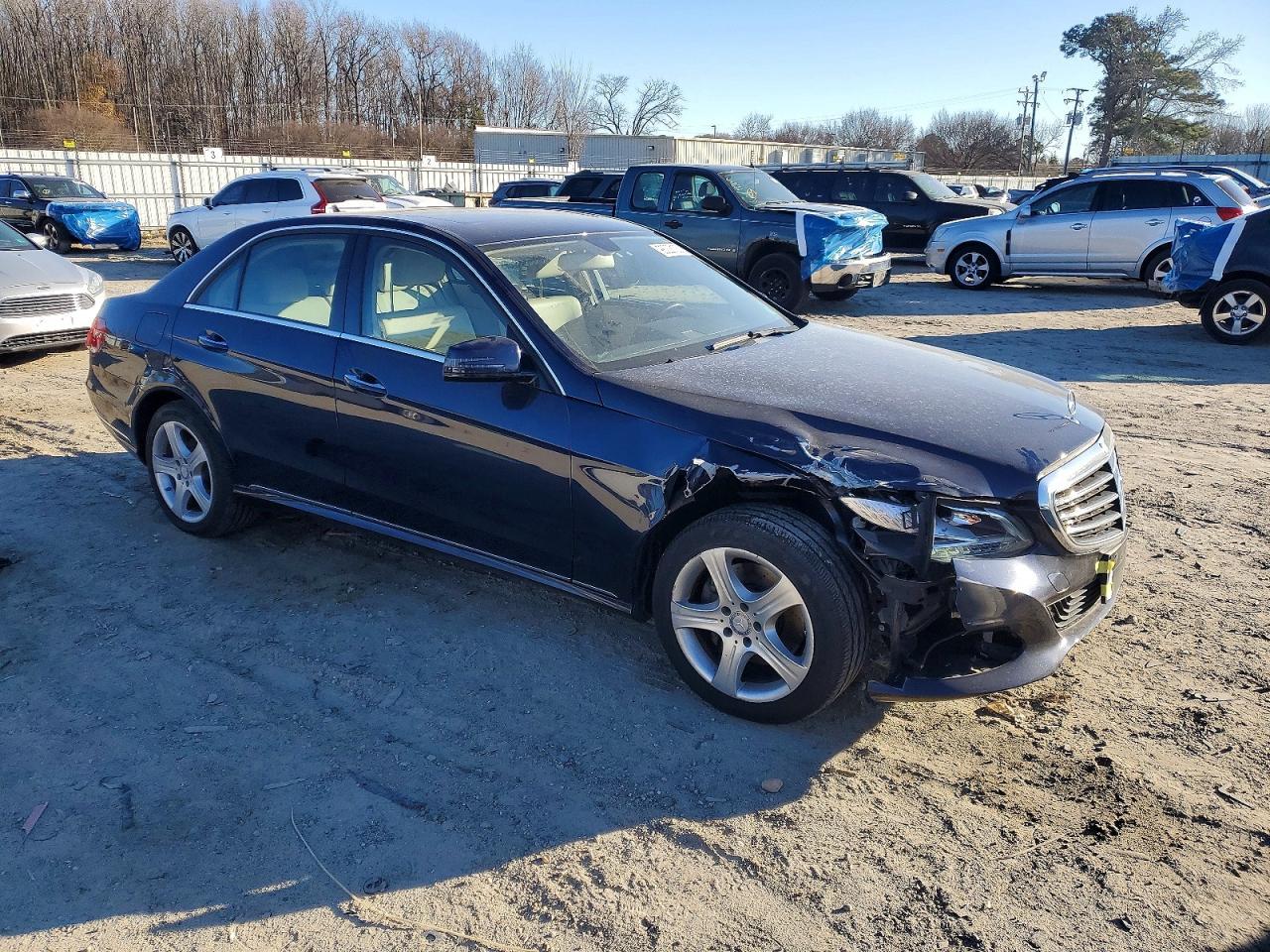 2015 MERCEDES-BENZ E-Class