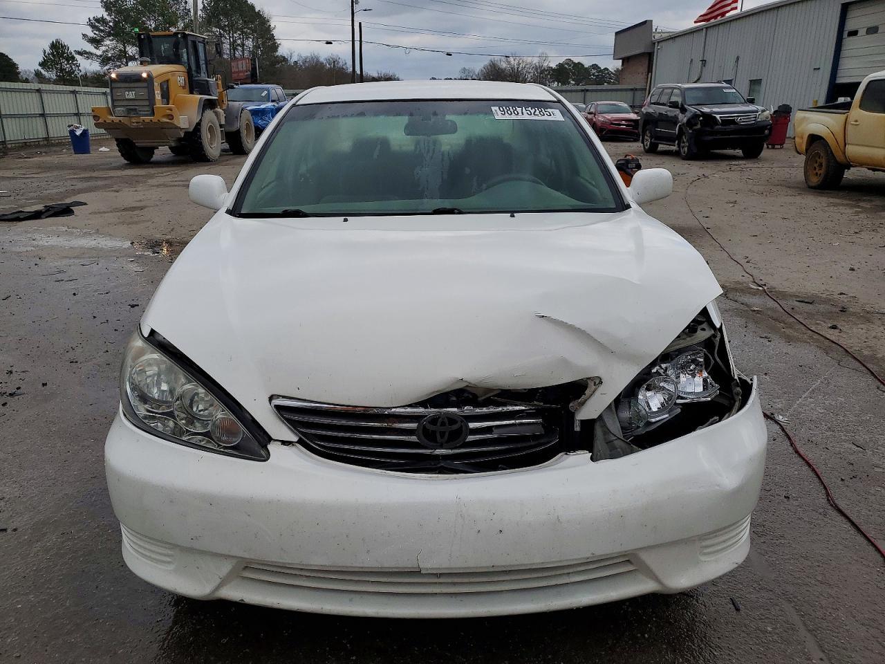 2005 TOYOTA CAMRY
