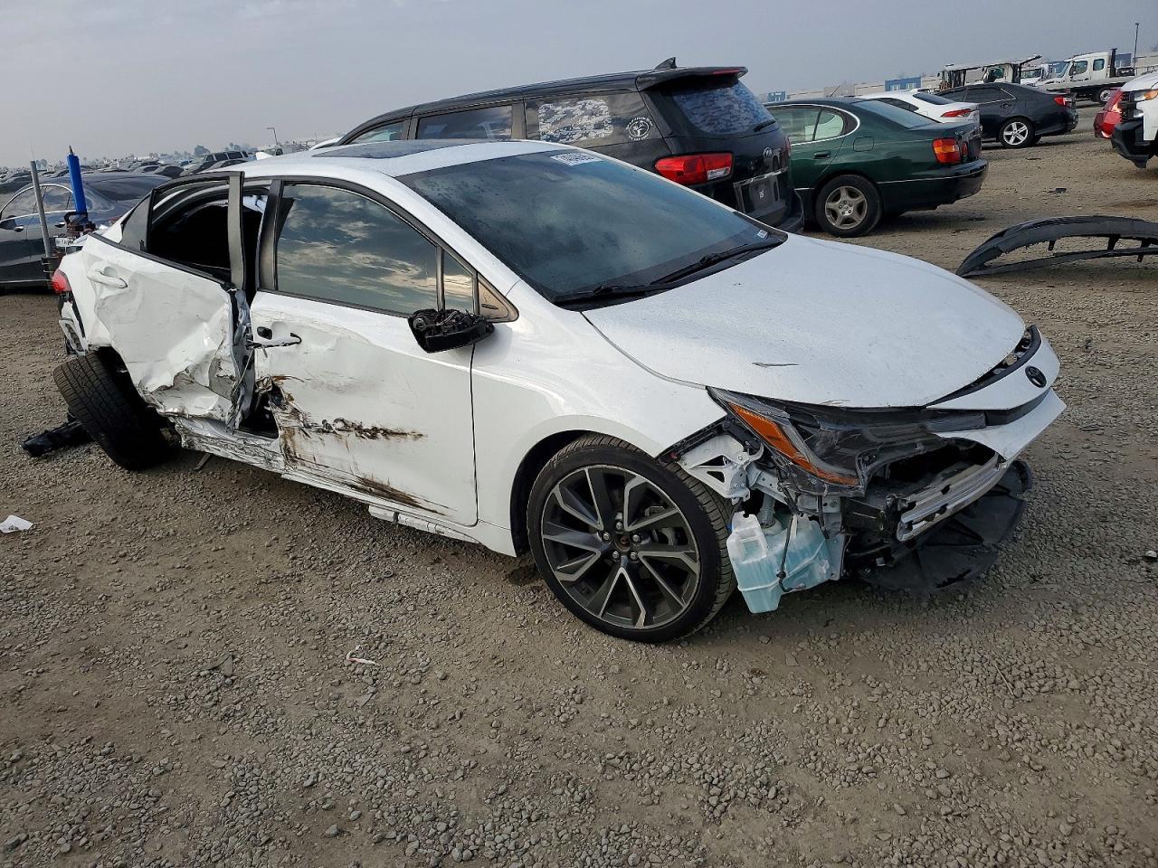 2022 TOYOTA COROLLA