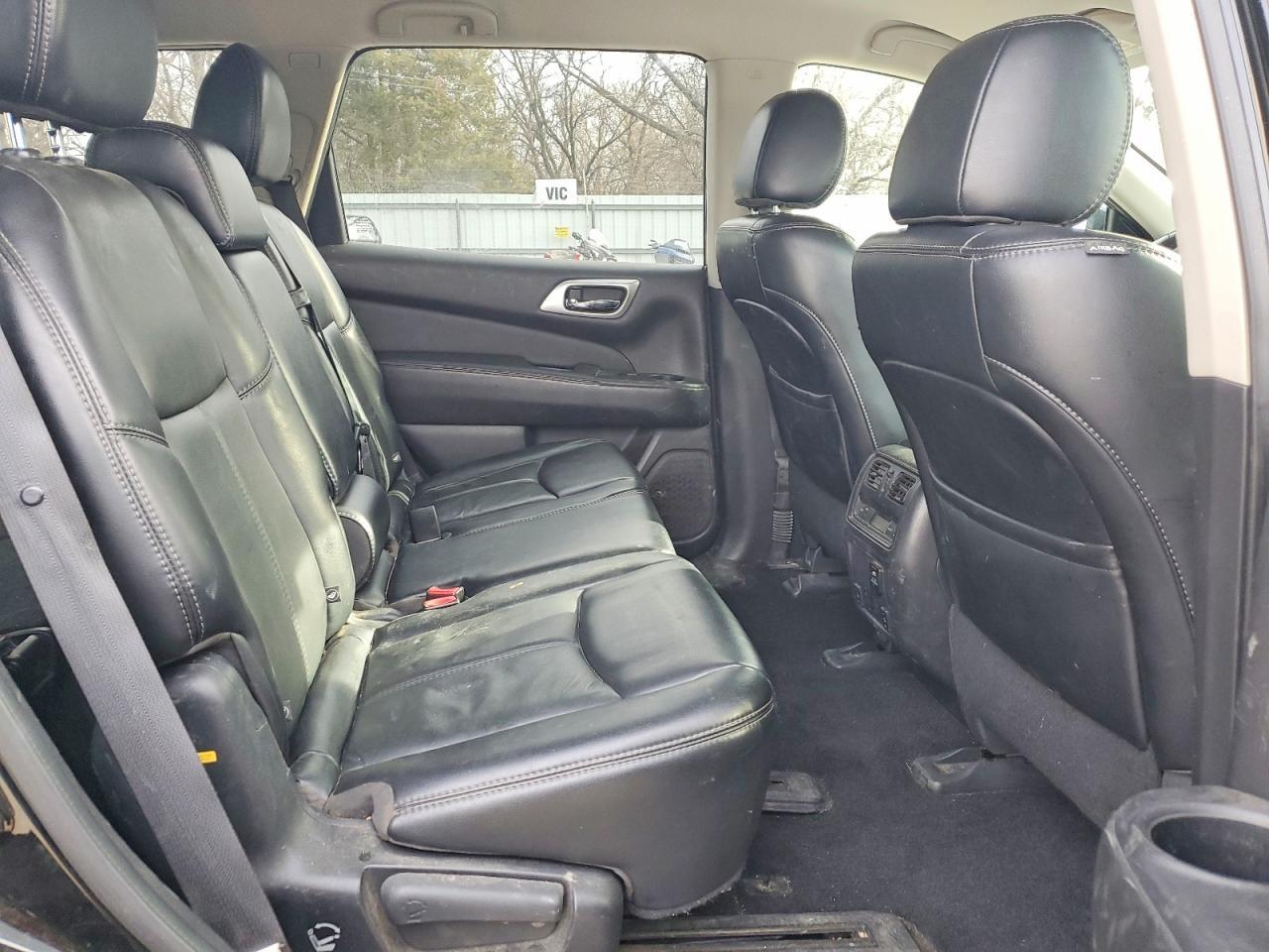 2017 NISSAN PATHFINDER