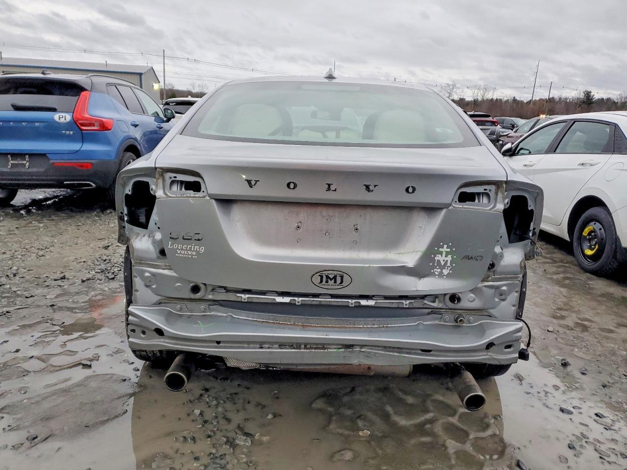 2013 VOLVO S60