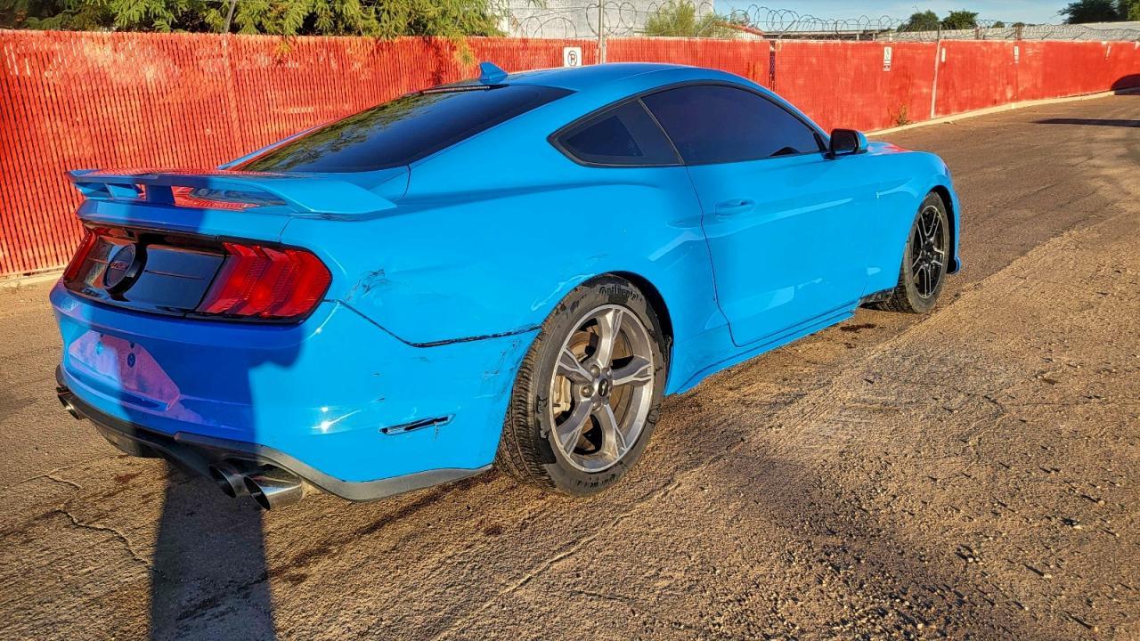 2022 FORD MUSTANG