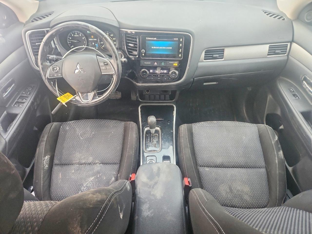 2018 MITSUBISHI outlander