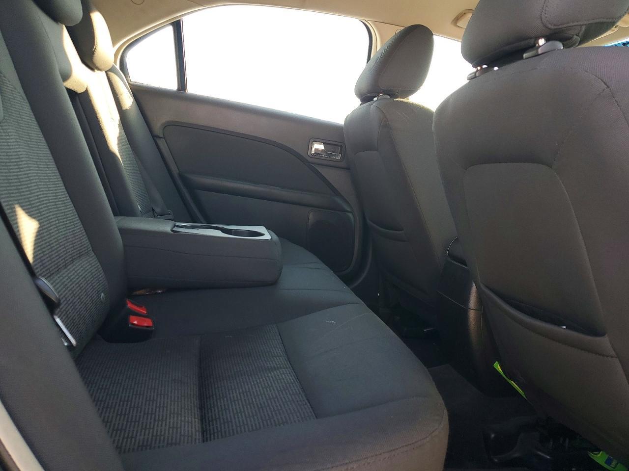2010 FORD FUSION