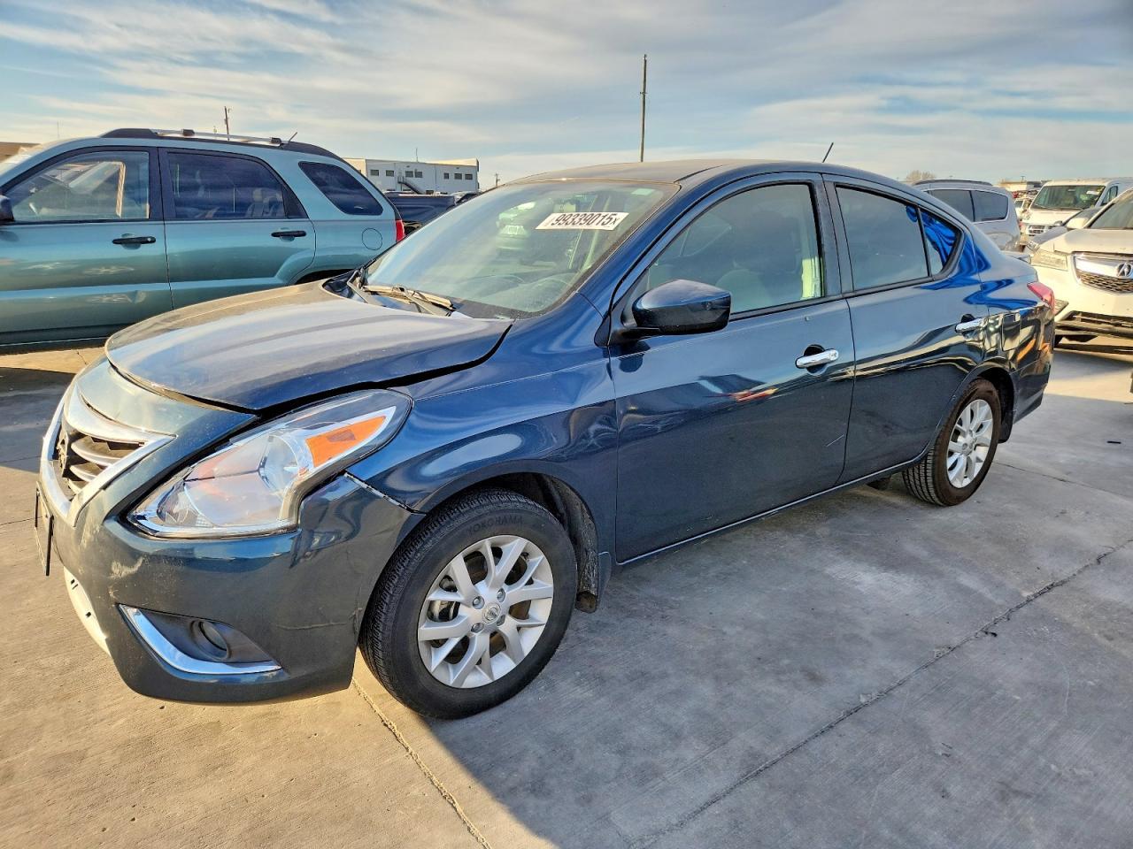 2017 NISSAN VERSA
