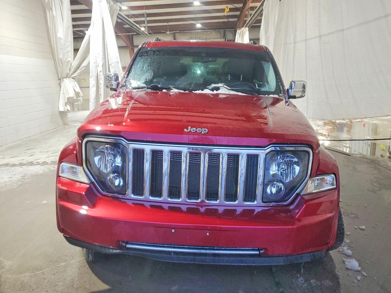 2012 JEEP Liberty