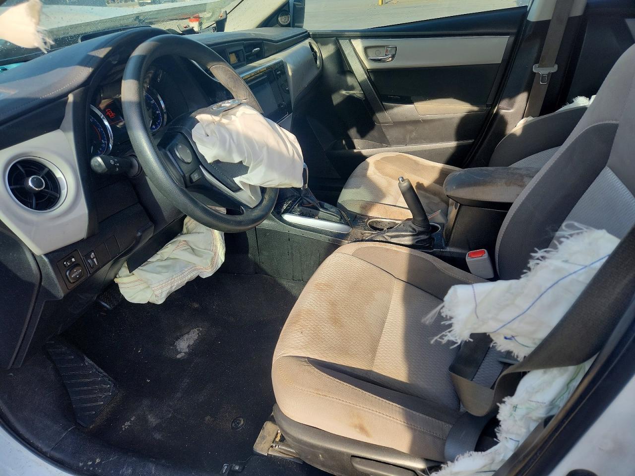 2017 TOYOTA COROLLA