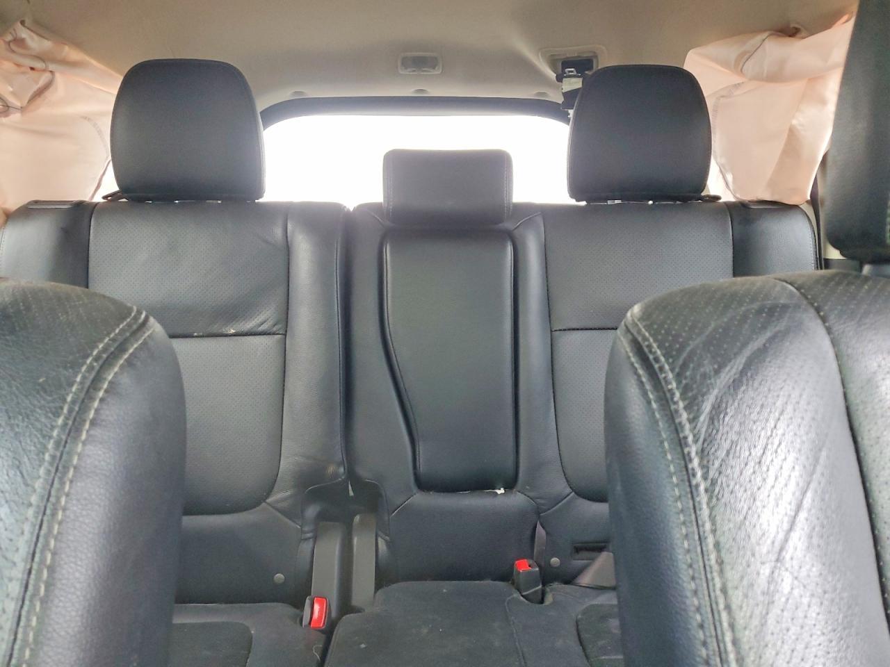 2016 MITSUBISHI outlander