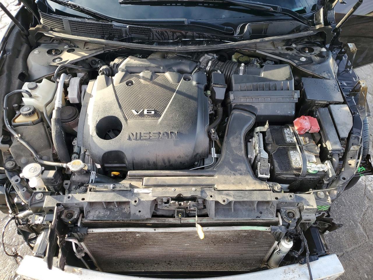 2016 NISSAN Maxima