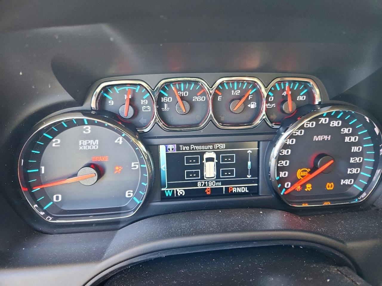 2018 CHEVROLET Tahoe