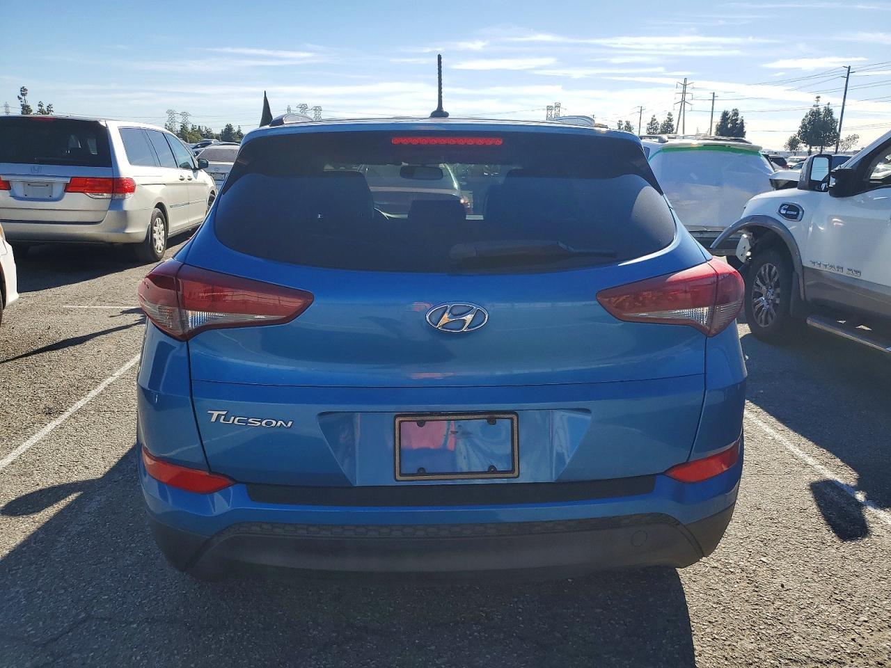 2016 HYUNDAI TUCSON
