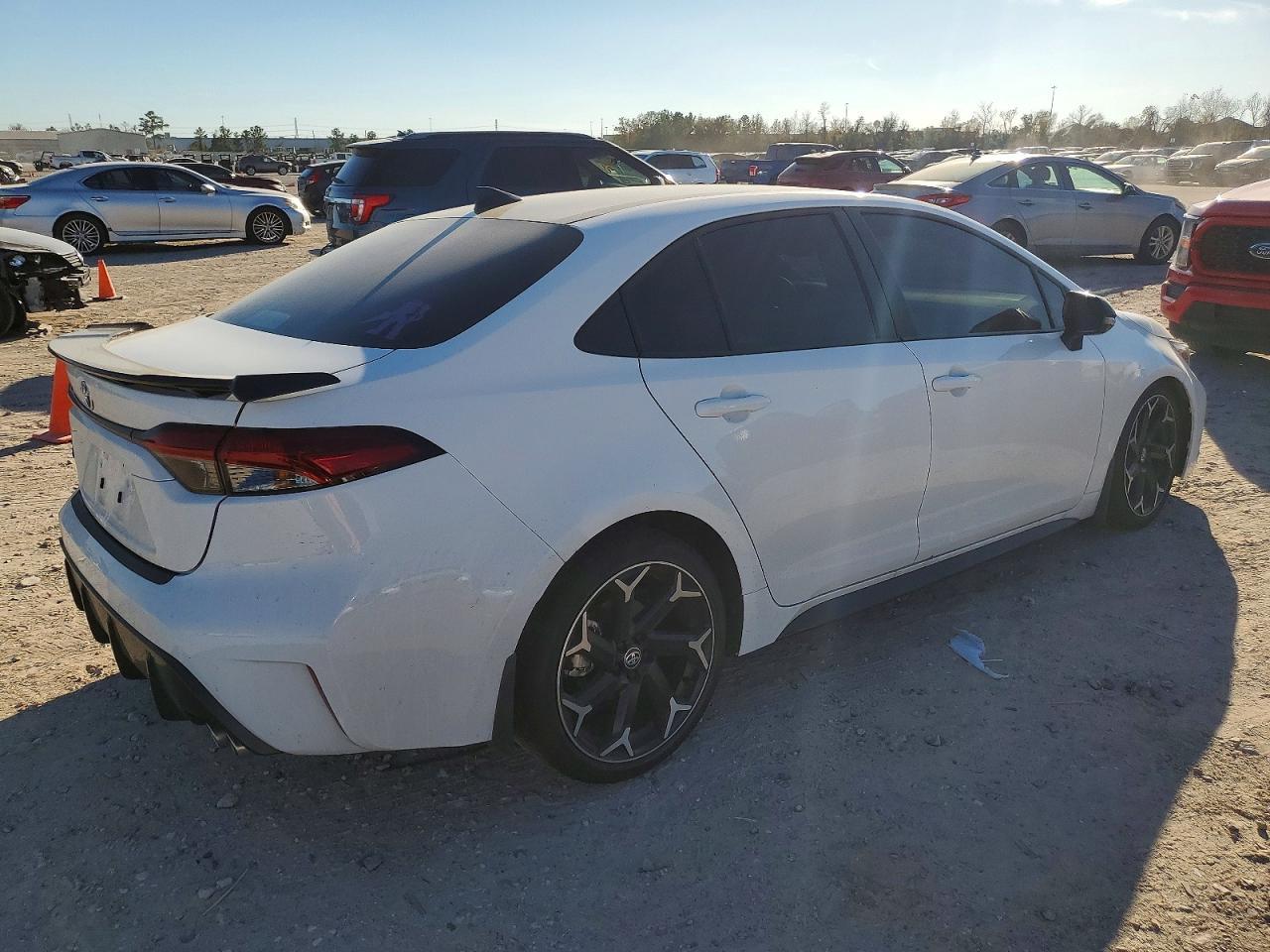 2025 TOYOTA COROLLA