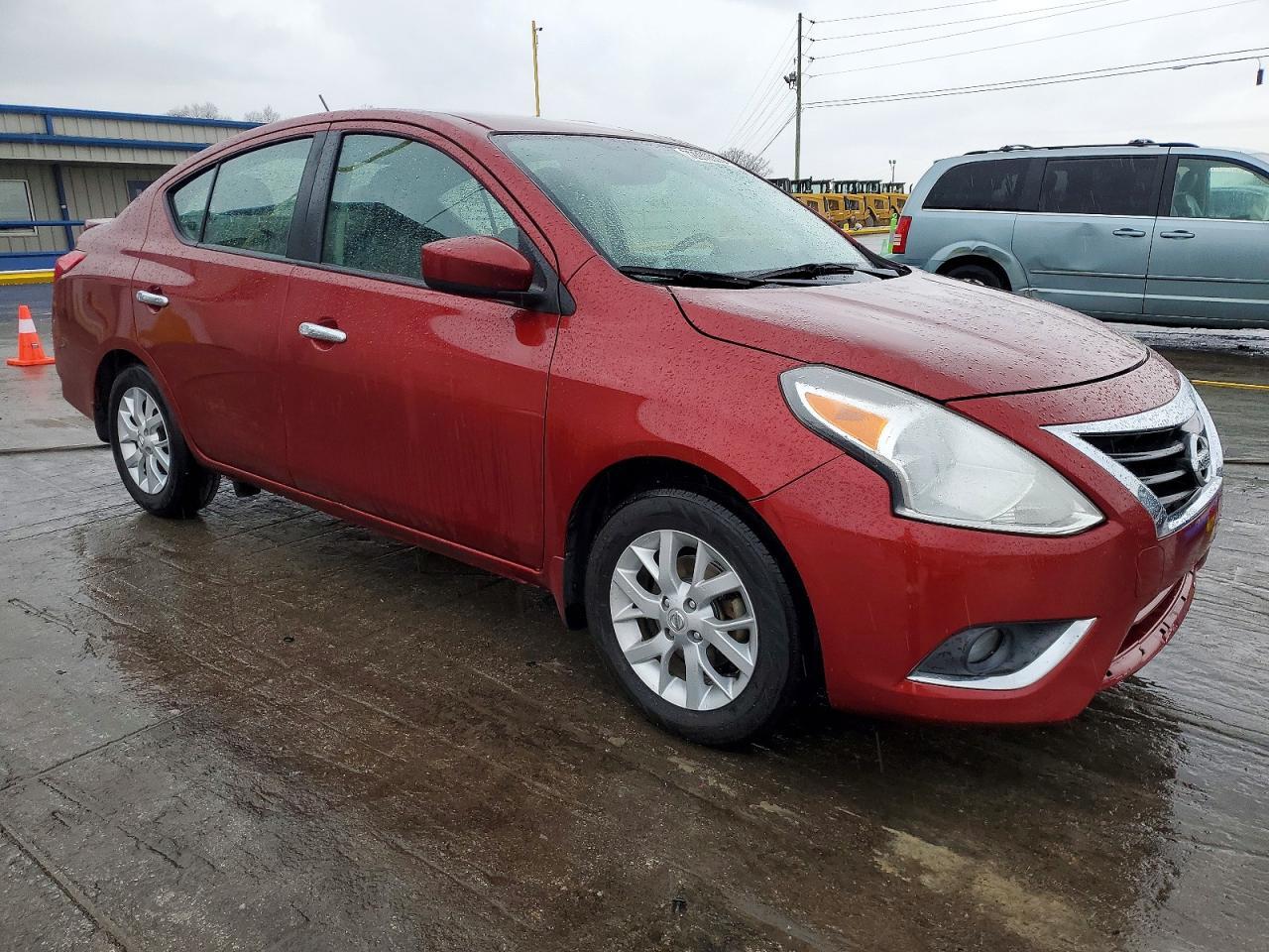 2017 NISSAN VERSA