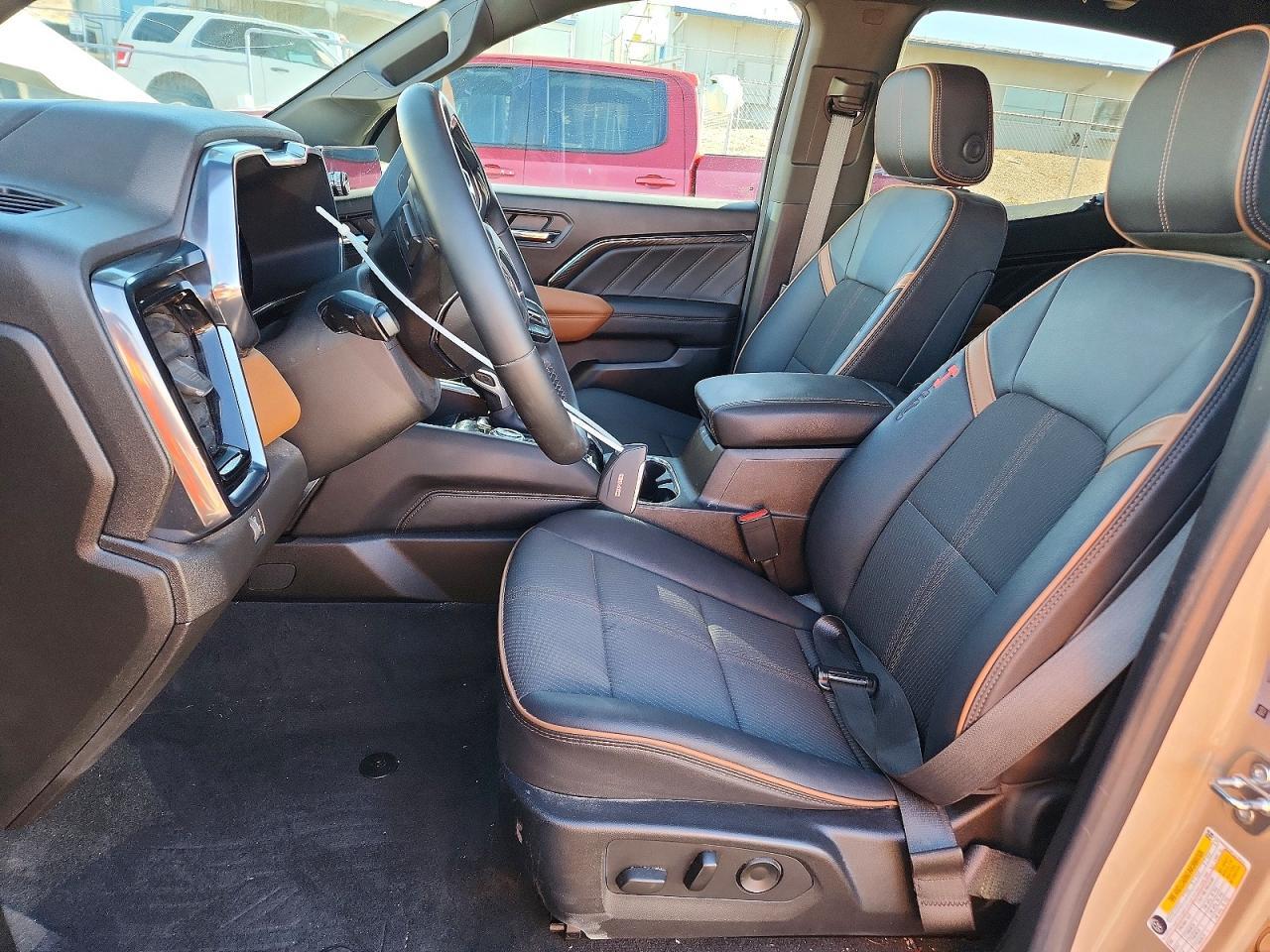2023 GMC CANYON