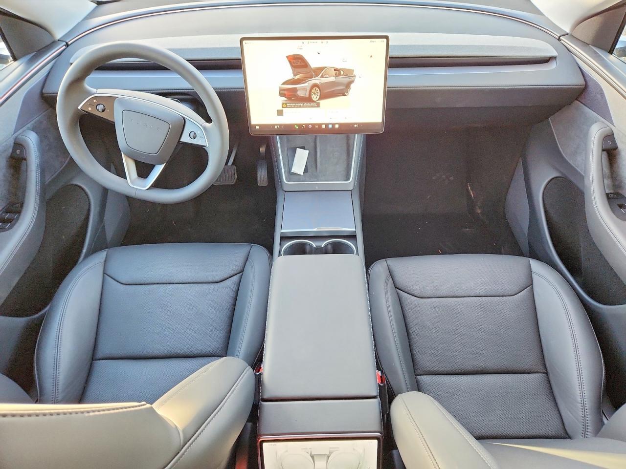 2026 TESLA MODEL Y
