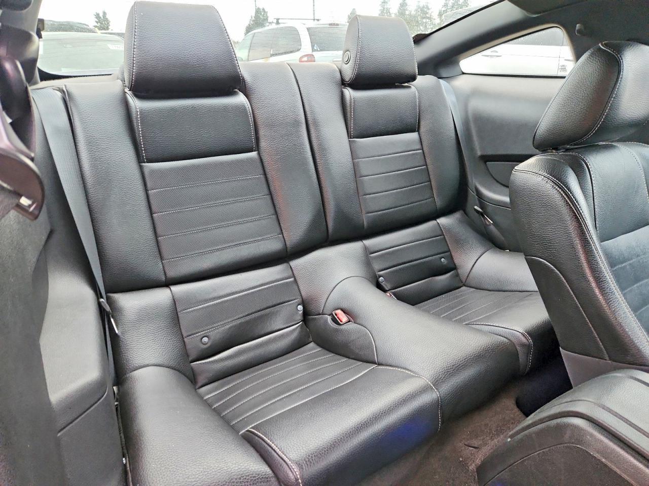 2012 FORD MUSTANG