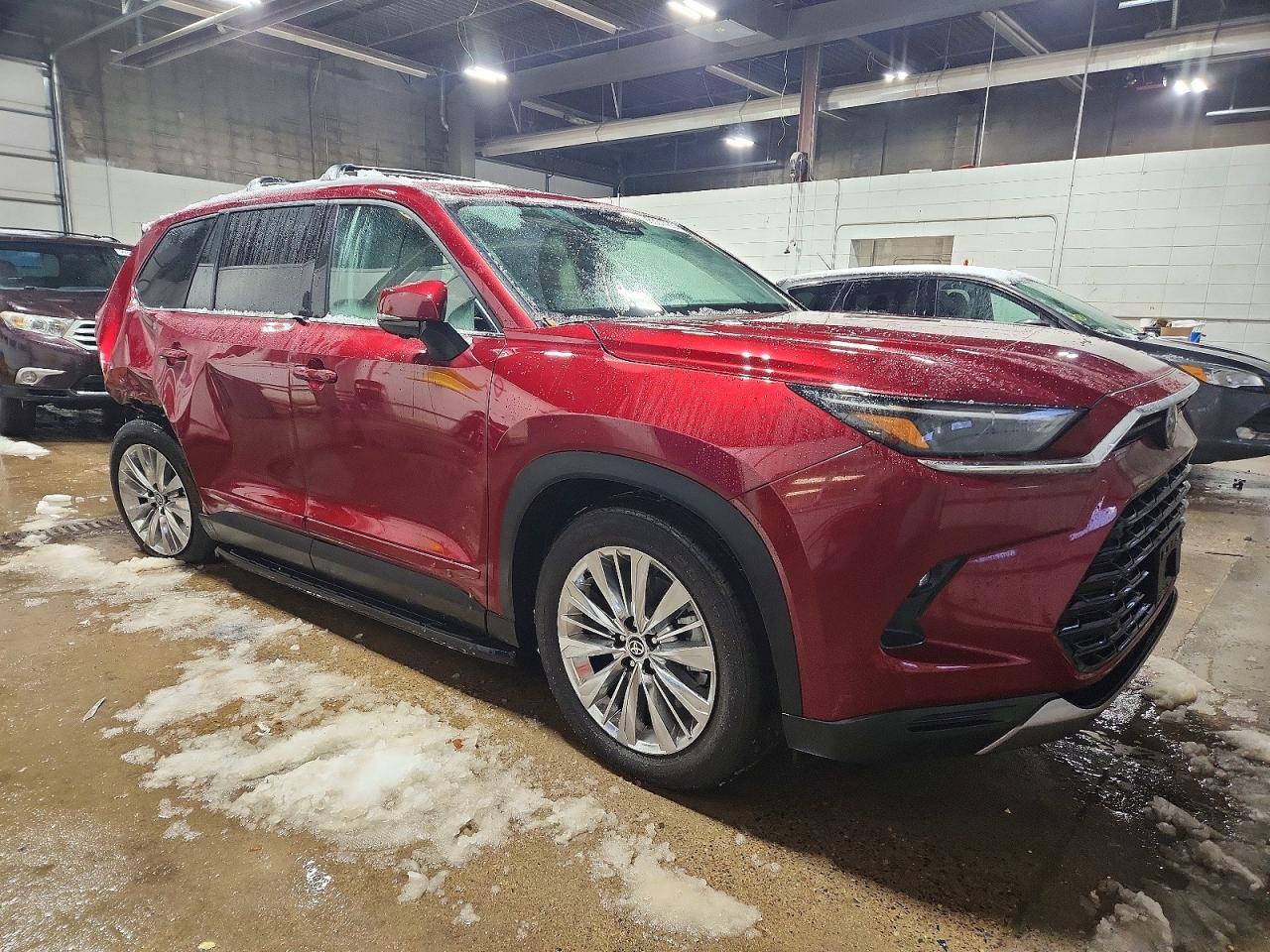 2025 TOYOTA HIGHLANDER