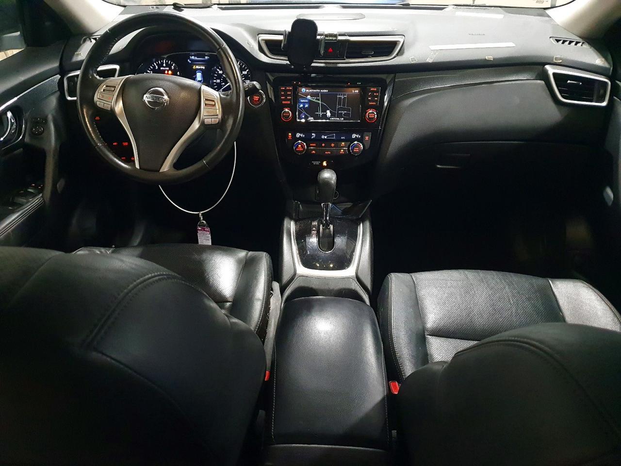 2015 NISSAN ROGUE