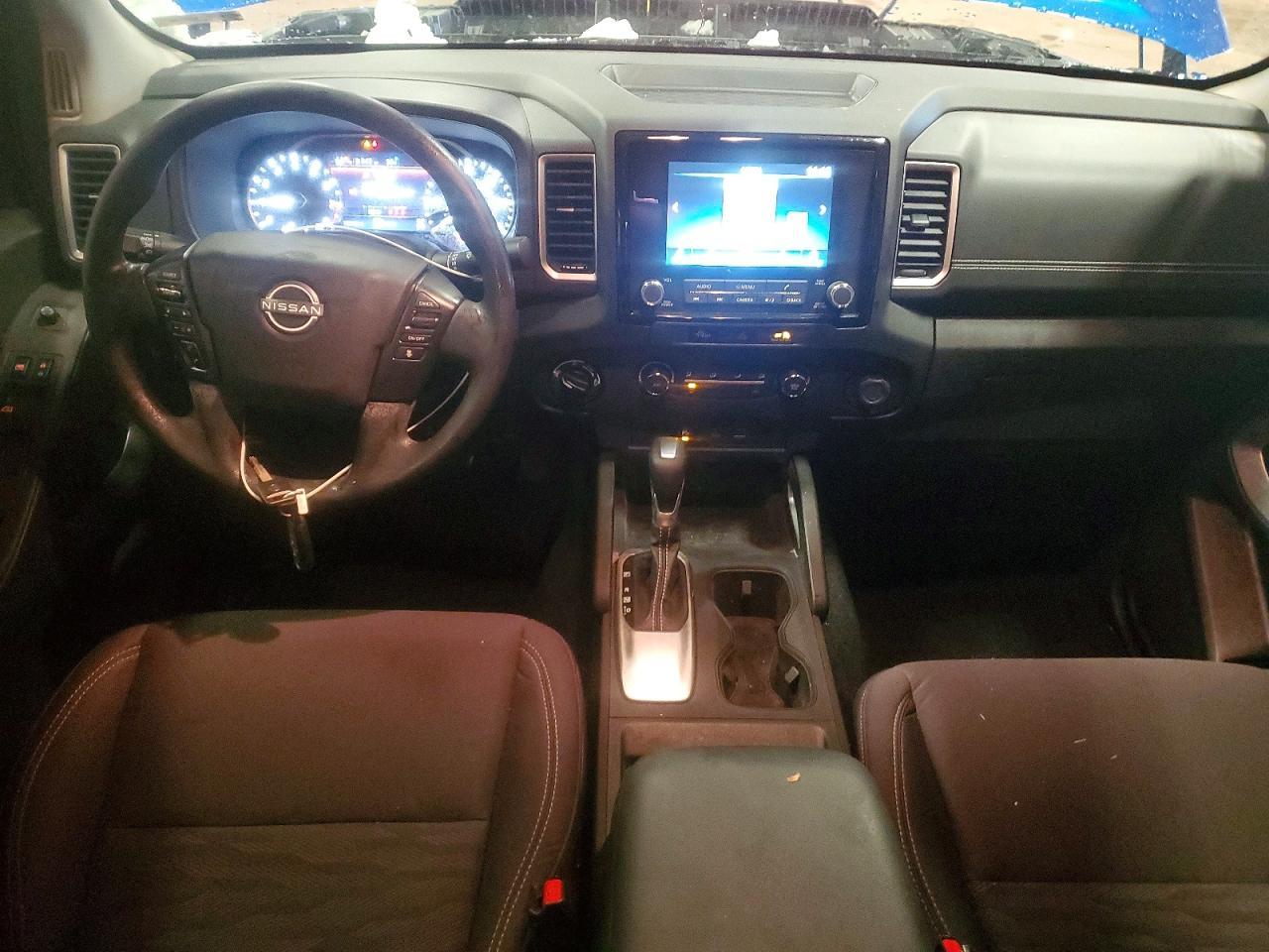 2024 NISSAN Frontier