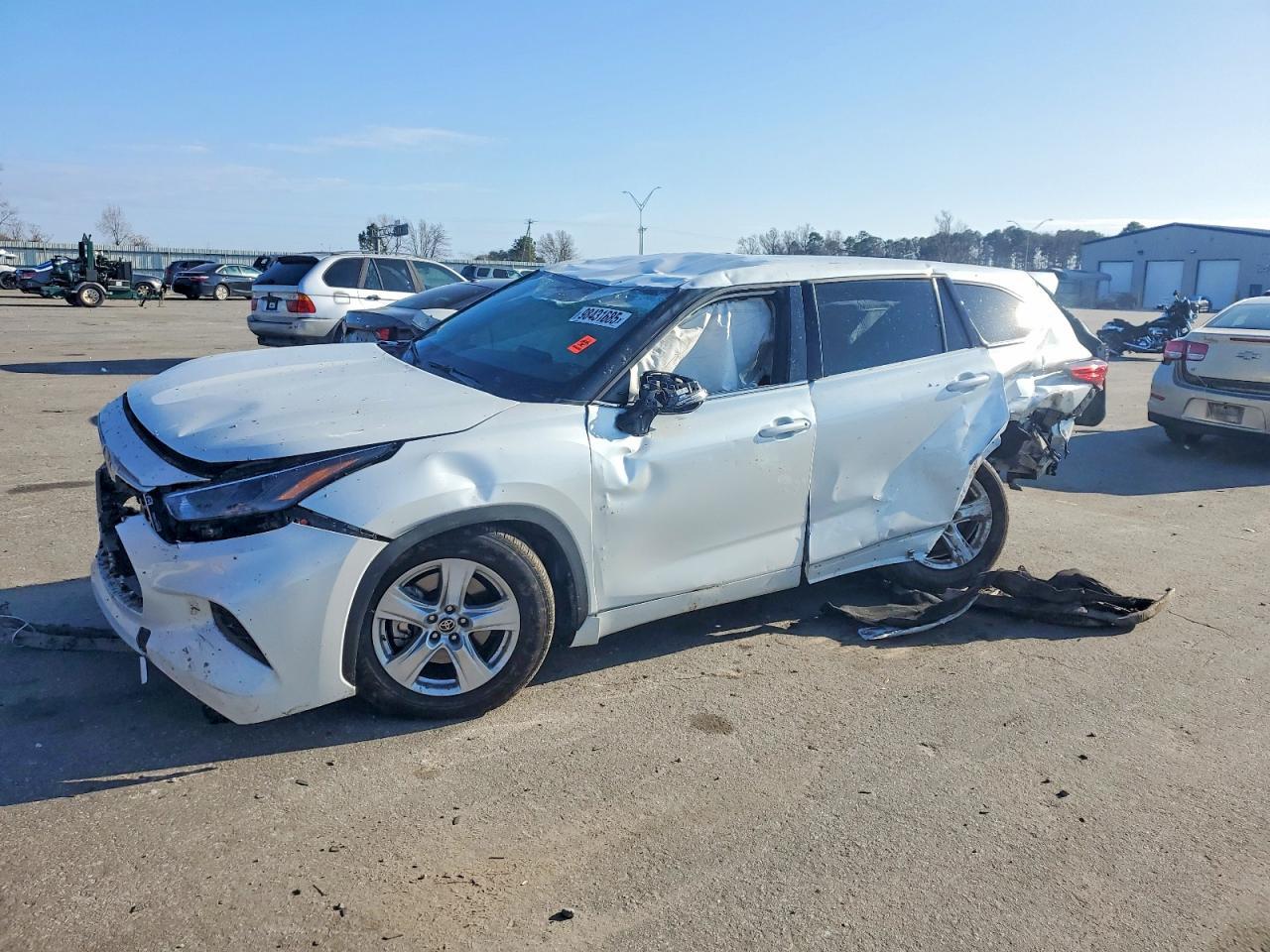 2022 TOYOTA HIGHLANDER