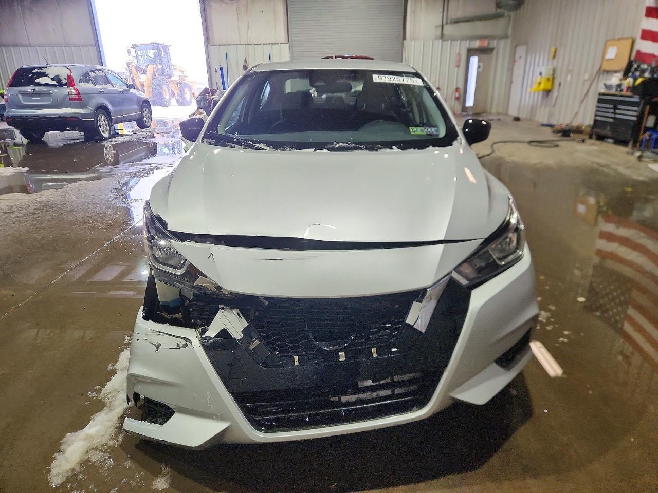 2021 NISSAN VERSA