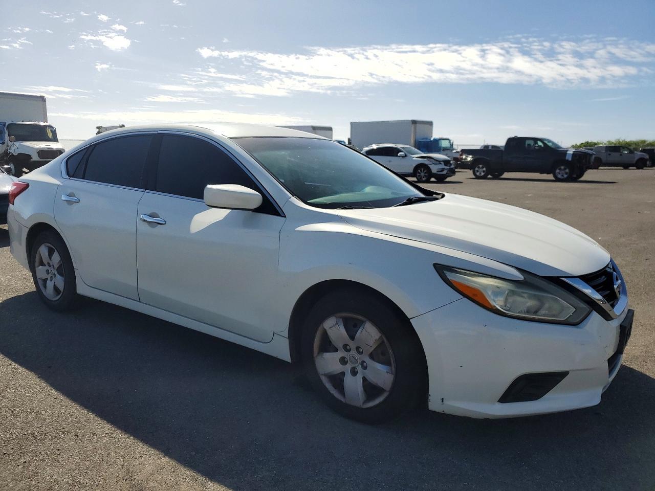 2017 NISSAN ALTIMA