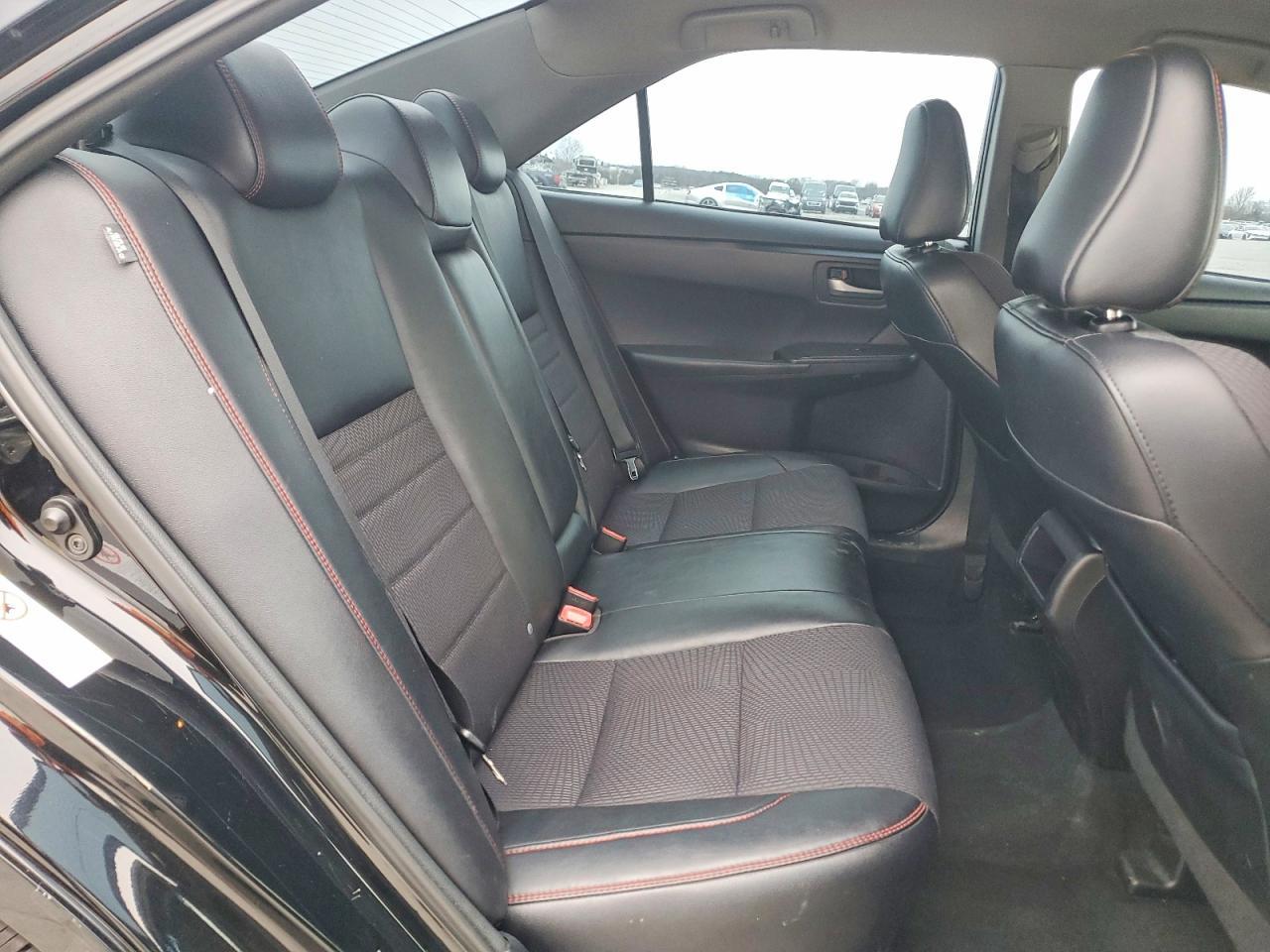 2017 TOYOTA CAMRY