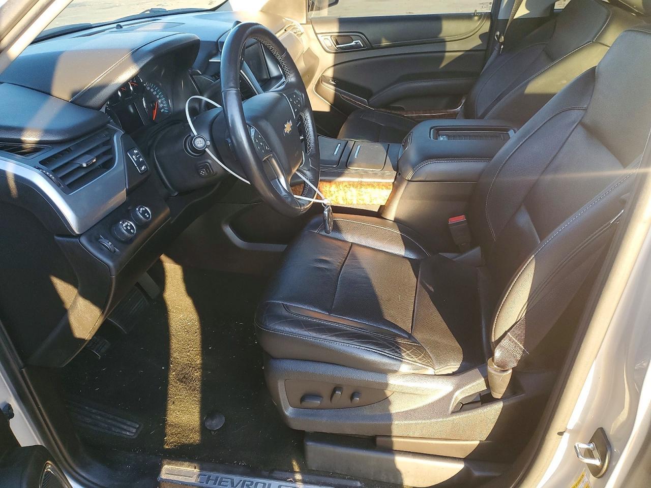 2017 CHEVROLET Suburban