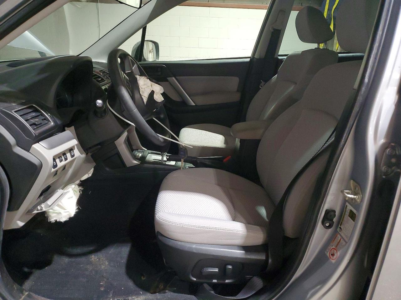 2018 SUBARU FORESTER