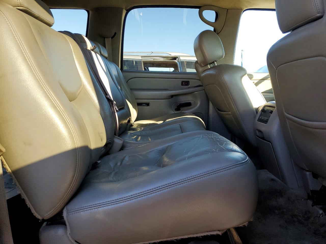 2006 CHEVROLET Suburban